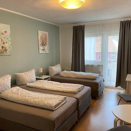 Top Lage 2 Zimmerwohnung Mit Balkon Und Bester Aussicht In Og 2 Links Rostock Bagian luar foto